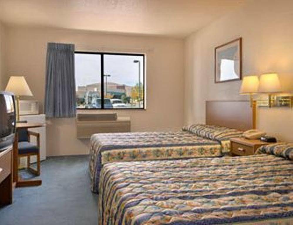Clarion Pointe Prescott Valley Exterior photo
